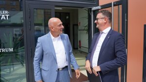 Prof. Dr. Ulrich S. Schubert and Thuringian Minister of Science Christian Tischner
